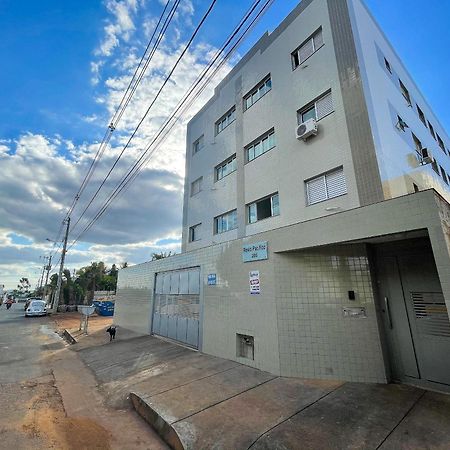 103 - Apartamento Completo Para Ate 5 Hospedes Patos de Minas Dış mekan fotoğraf